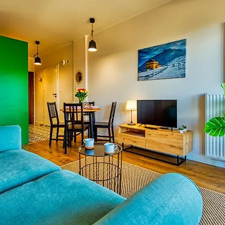 Monte By Royal Aparts *